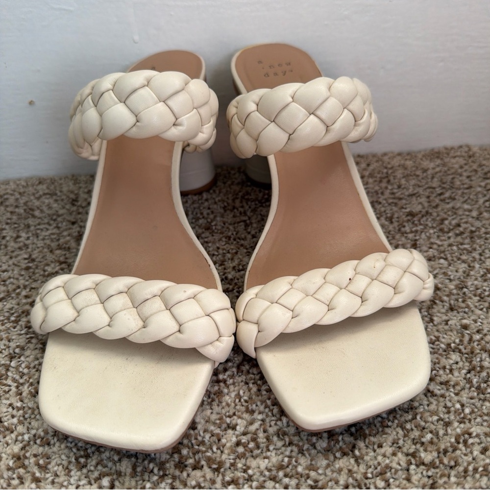 A New Day Women's Basil Mule Slip-On Sandals Block Heels Beige